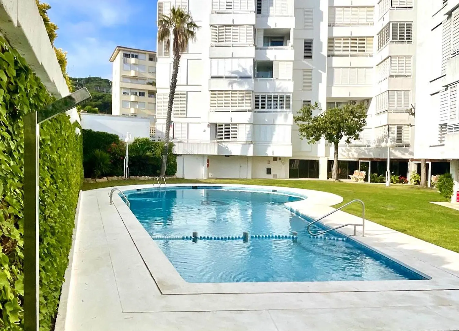 Seahomes Vacations, La Mer Bleue, Beach&Pool, Pk, Full Equipped In Fenals Beach Lloret de Mar